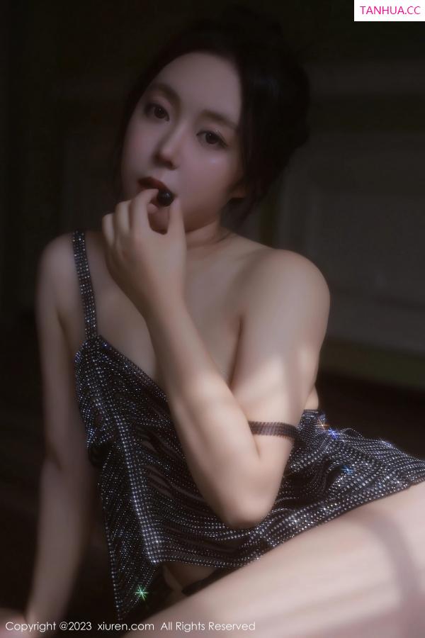 露露小喵  [XiuRen]高清写真图 2023.04.20 No.6601 露露luncy 万宁旅拍第42张图片